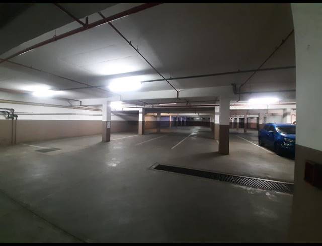 1,018M² BUILDING FOR SALE IN BO-DORP